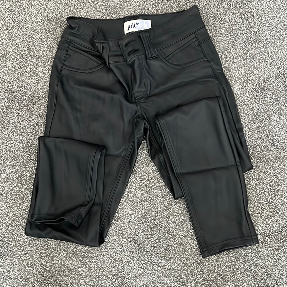 Women’s date night pants